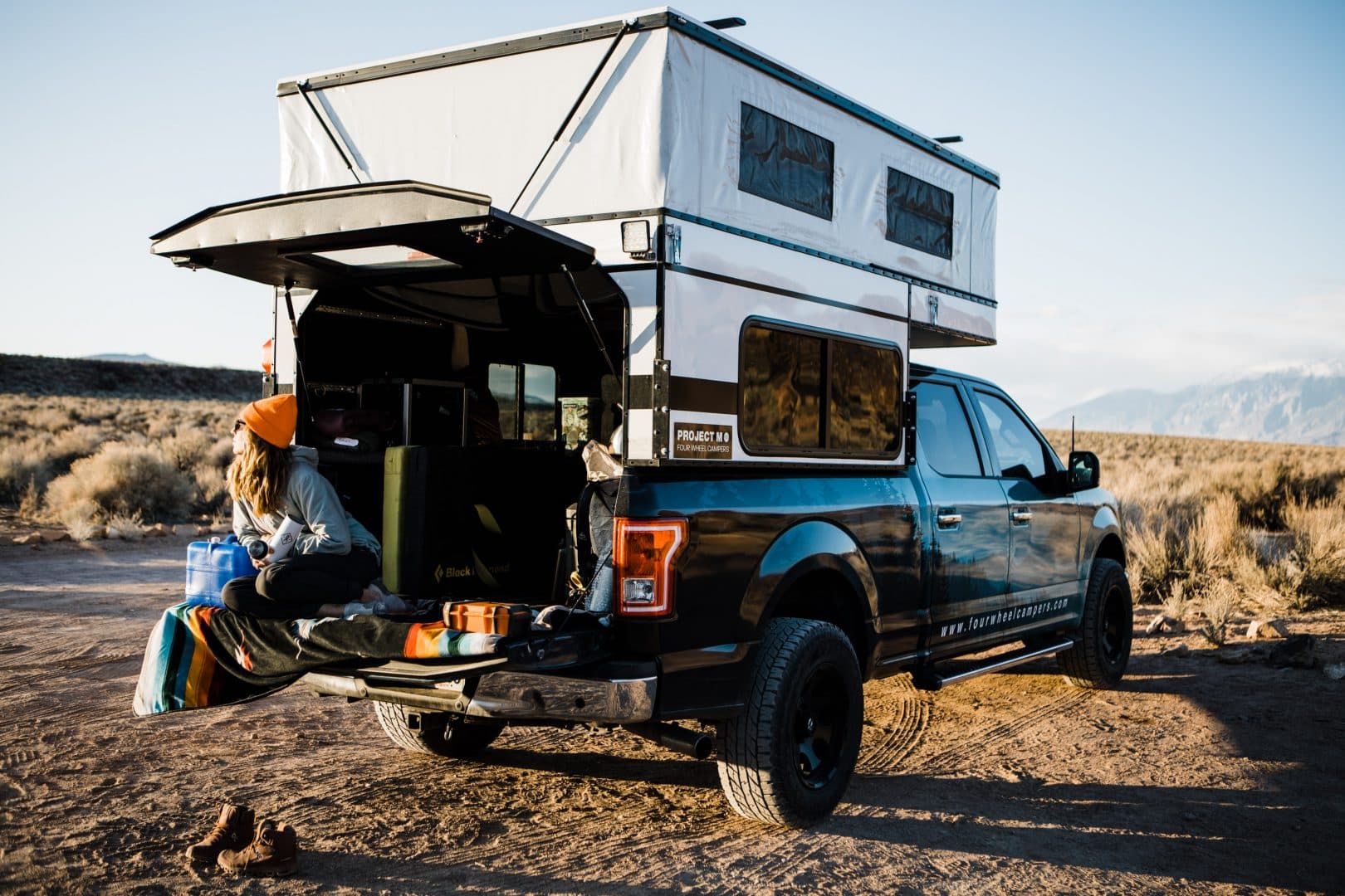 4 Wheel Campers truck camper